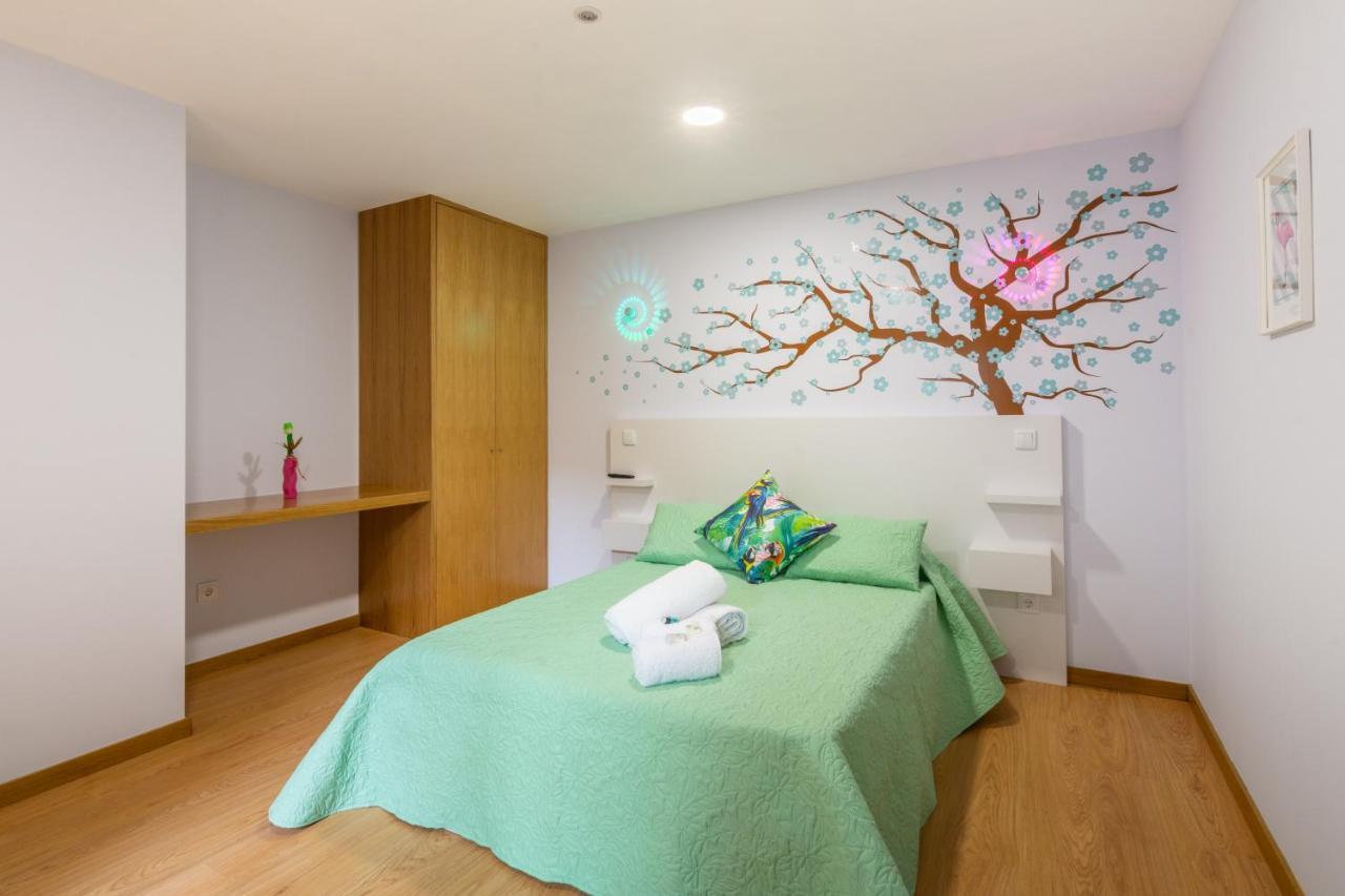 Aldeamento Casas Do Alto Do Vez Apartment Balouta Luaran gambar